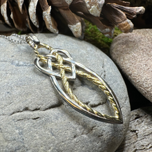 Load image into Gallery viewer, Seadream Celtic Knot Necklace