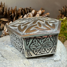 Load image into Gallery viewer, Trinity Knot Celtic Trinket Box