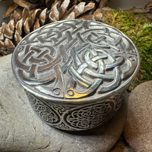 Load image into Gallery viewer, Round Celtic Trinket Box