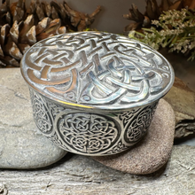 Load image into Gallery viewer, Round Celtic Trinket Box