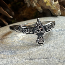 Load image into Gallery viewer, Soar Celtic Raven Ring
