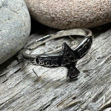 Load image into Gallery viewer, Soar Celtic Raven Ring
