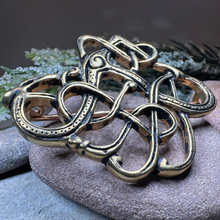 Load image into Gallery viewer, Trollaskogur Celtic Viking Brooch