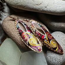Load image into Gallery viewer, Free Spirit Celtic Spiral Copper Earrings