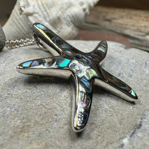 Load image into Gallery viewer, Seastar Starfish Necklace