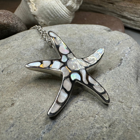 Load image into Gallery viewer, Seastar Starfish Necklace