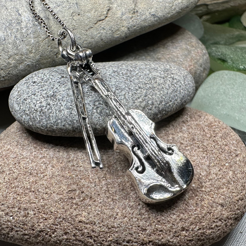 Load image into Gallery viewer, Irish Fiddle Celtic Necklace
