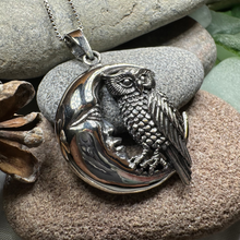 Load image into Gallery viewer, Oidhche Mhath Owl Necklace