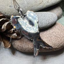 Load image into Gallery viewer, Caci Angel Wings Necklace