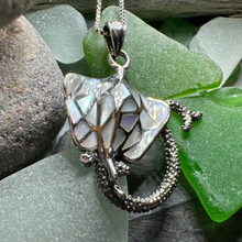 Load image into Gallery viewer, Abalone Manta Ray Necklace