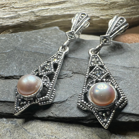 Load image into Gallery viewer, Elora Celtic Knot Pearl Earrings