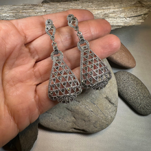 Load image into Gallery viewer, Brianna Celtic Knot Earrings