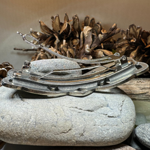 Load image into Gallery viewer, Celtic Friendship Knot Hair Clip