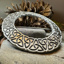 Load image into Gallery viewer, Cahir Celtic Trinity Knot Tartan Pin