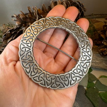 Load image into Gallery viewer, Cahir Celtic Trinity Knot Tartan Pin