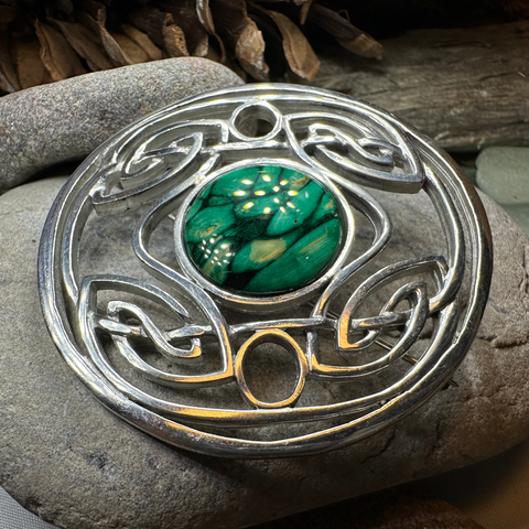 Load image into Gallery viewer, Heathergems Celtic Knot Brooch - Classic Scottish Jewelry