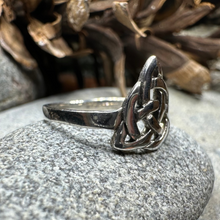 Load image into Gallery viewer, Dainty Little Celtic Knot Ring