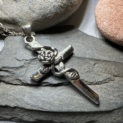 Load image into Gallery viewer, Faithful Rose Cross Necklace