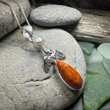 Load image into Gallery viewer, Summer Garden Bee Necklace