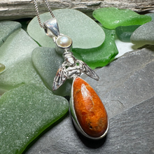 Load image into Gallery viewer, Summer Garden Bee Necklace