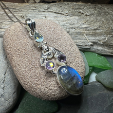 Load image into Gallery viewer, Fairy Dust Bee Necklace