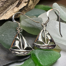 Load image into Gallery viewer, Fairwinds Ship Earrings