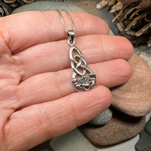 Load image into Gallery viewer, Croi Claddagh Necklace
