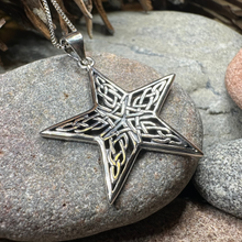 Load image into Gallery viewer, Constella Celtic Star Necklace