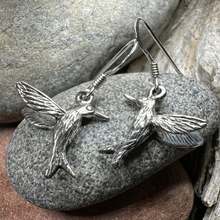 Load image into Gallery viewer, Realistic Hummingbird Earrings