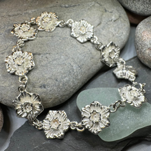 Load image into Gallery viewer, Gwydir Welsh Daffodil Bracelet