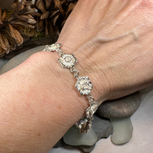Load image into Gallery viewer, Gwydir Welsh Daffodil Bracelet