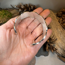 Load image into Gallery viewer, Aldara Celtic Spiral Bracelet