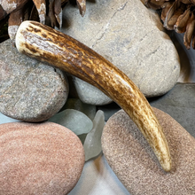 Load image into Gallery viewer, Stag Antler Kilt Pin