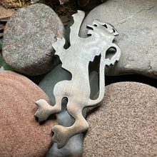 Load image into Gallery viewer, Scots Lion Kilt Pin
