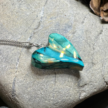 Load image into Gallery viewer, Heathergems Scottish Heart Necklace