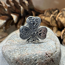 Load image into Gallery viewer, Celtic Shamrock Lapel Pin