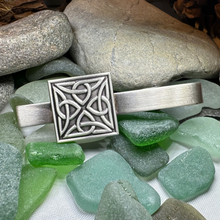 Load image into Gallery viewer, Square Trinity Knot Tie Bar