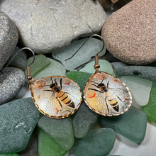 Load image into Gallery viewer, Springtime Bee Copper Earrings