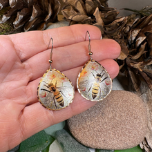 Load image into Gallery viewer, Springtime Bee Copper Earrings