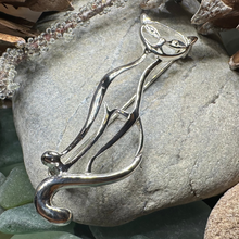 Load image into Gallery viewer, Couture Cat Brooch