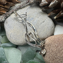 Load image into Gallery viewer, Couture Cat Brooch