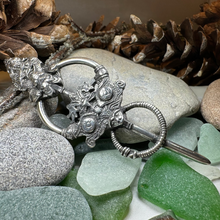 Load image into Gallery viewer, Viking Wolf Celtic Brooch