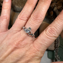 Load image into Gallery viewer, Ree Marcasite Claddagh Ring