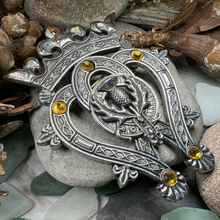 Load image into Gallery viewer, Highland Luckenbooth Plaid Pin