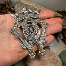 Load image into Gallery viewer, Highland Luckenbooth Plaid Pin