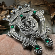 Load image into Gallery viewer, Highland Luckenbooth Plaid Pin