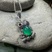 Load image into Gallery viewer, Emerald Aura Owl Necklace