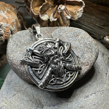 Load image into Gallery viewer, Uthred Viking Warrior Necklace