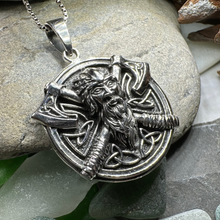 Load image into Gallery viewer, Uthred Viking Warrior Necklace