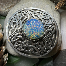 Load image into Gallery viewer, Cruithne Celtic Knot Brooch